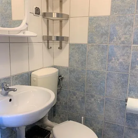 Karla Nocleg ze śniadaniem